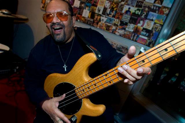 Louis Johnson  all solid Bass